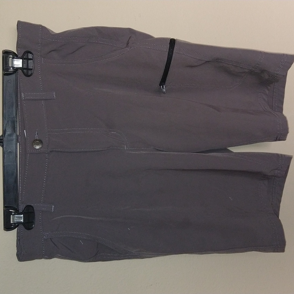 Lightweight Cargo Shorts